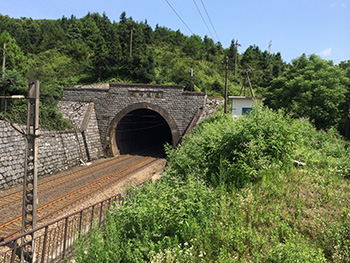 京廣線改造南嶺隧道